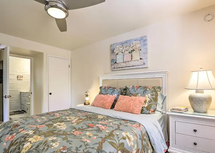 Lovely Valley Abode W/ Community Pool! Holiday home Green Valley